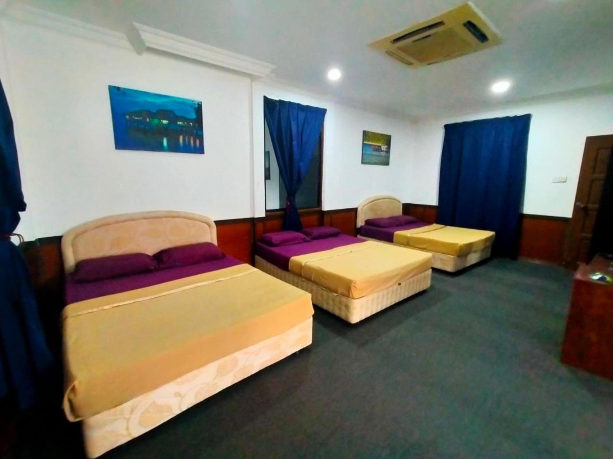 Capital O 91118 Chalet Seri Idaman Bayan Lepas Exterior photo